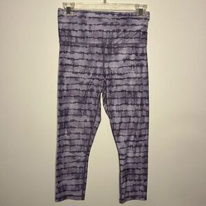 Athleta Elation Printed Capri Purple High Waisted Crop Legging Tie Dye Print S